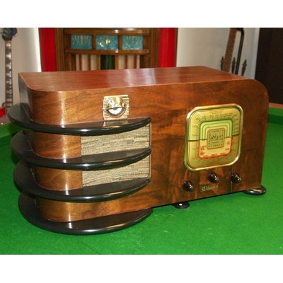1930's Climax Emerald Wood Radio