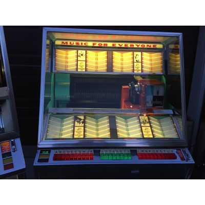 SEEBURG MODEL 161 JUKEBOX (1958) - SJ-161