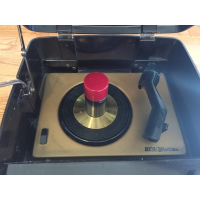 RCA Victor 45EY-3 45 RPM Record Changer - 45EY3